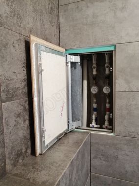 Люк под плитку Секрет 3.0 200*550 Люк под плитку Секрет 3.0 200*550