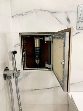 Люк под плитку Секрет 3.0 200*550 Люк под плитку Секрет 3.0 200*550